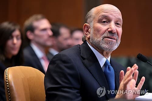 美 '관세키맨' 상무장관, '엡스타인 의혹'으로 청문회 또 출석