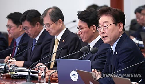 '전쟁 여파' 중동 우회 선박 관세부담 덜어준다…국무회의 의결