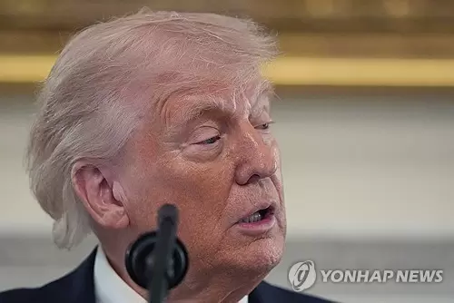 "트럼프 지지율 33%로 5%p 하락"…이란 문제에 대한 지지율 32%