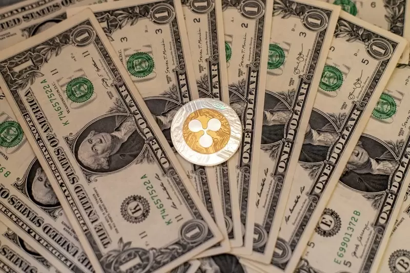 XRP, 수년 만의 초압축...터지면 한 방에 방향 갈린다